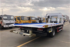 名山汽车救援补胎