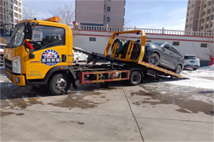 名山救援拖车费用怎么算